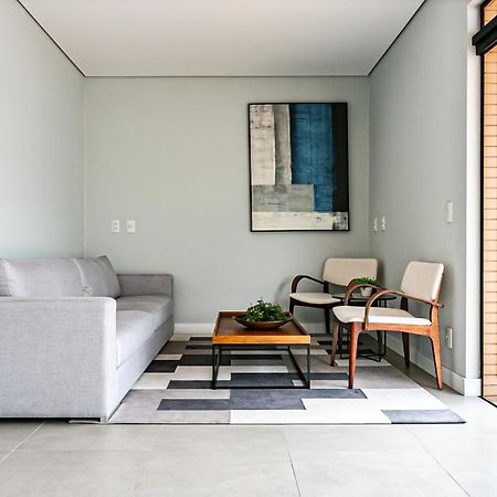 Studio Moderno Com Vaga, Proximo A Lagoa Da Conceicao - Trindade Appartement Florianópolis Buitenkant foto